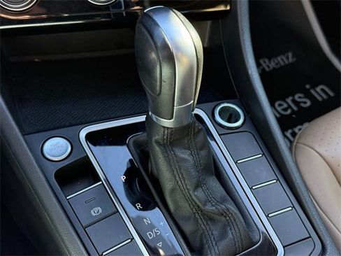 Used 2019 Volkswagen Jetta SE image 18