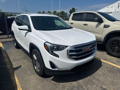 Used 2019 GMC Terrain SLT w/ Preferred Package AWD/4WD image 10