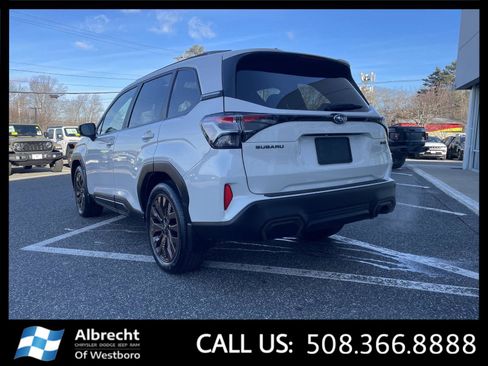 Used 2025 Subaru Forester Sport AWD/4WD image 3