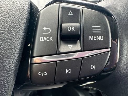 Certified 2025 Ford Escape Platinum AWD/4WD image 14