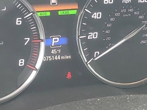 Used 2017 Acura MDX SH-AWD w/ Technology Package image 2