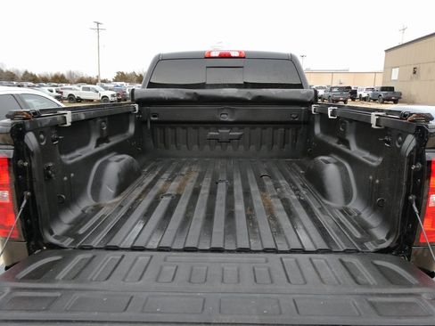 Used 2018 Chevrolet Silverado 2500 High Country w/ Duramax Plus Package image 12