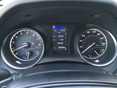 Used 2024 Toyota Camry SE FWD image 2