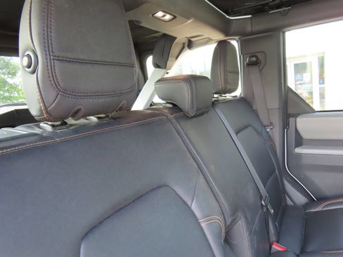 Used 2023 Ford Bronco Badlands AWD/4WD image 34