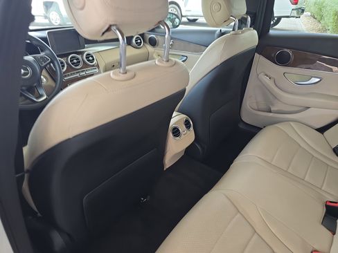 Used 2015 Mercedes-Benz C 300 Sedan image 15
