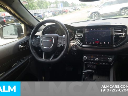 Used 2025 Dodge Durango GT AWD/4WD image 23