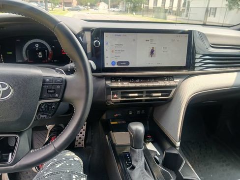 Used 2025 Toyota Camry SE w/ Multimedia Upgrade Package FWD image 29