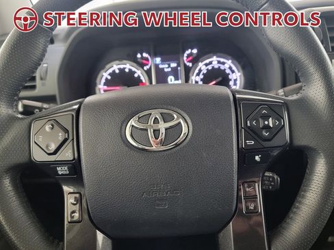 Used 2020 Toyota 4Runner TRD Off-Road Premium image 19