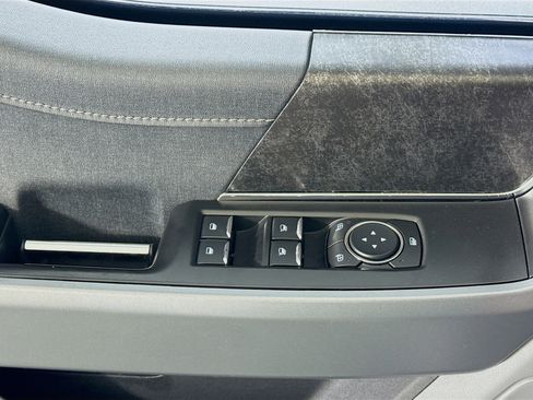 Used 2023 Ford F150 Lightning XLT image 24