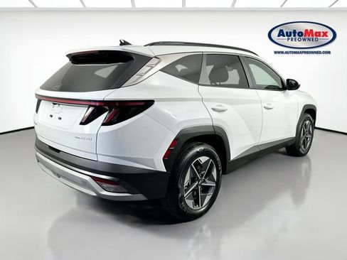 Used 2025 Hyundai Tucson SEL AWD/4WD image 2