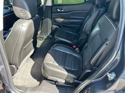 Used 2021 GMC Acadia Denali w/ Denali Technology Package FWD image 52