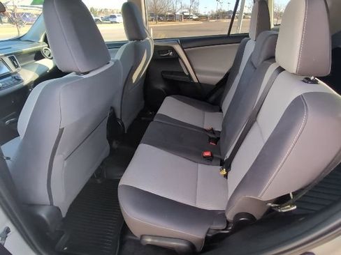 Used 2014 Toyota RAV4 XLE image 26