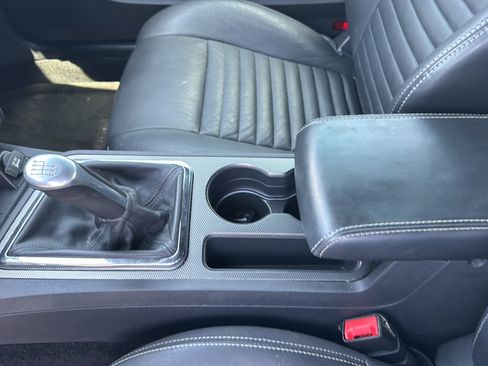 Used 2014 Dodge Challenger R/T Plus RWD image 26