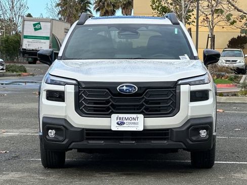 Used 2026 Subaru Outback Premium AWD/4WD image 6