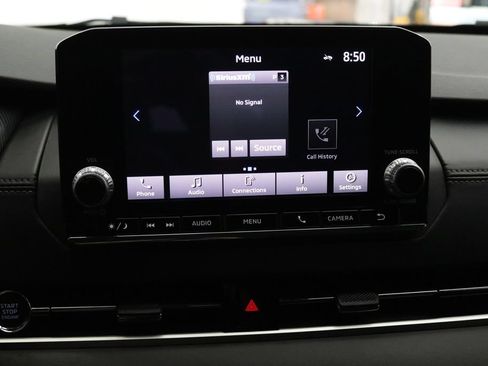 Used 2023 Mitsubishi Outlander ES AWD/4WD image 22