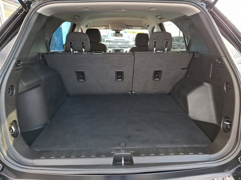 Used 2020 Chevrolet Equinox LT image 27