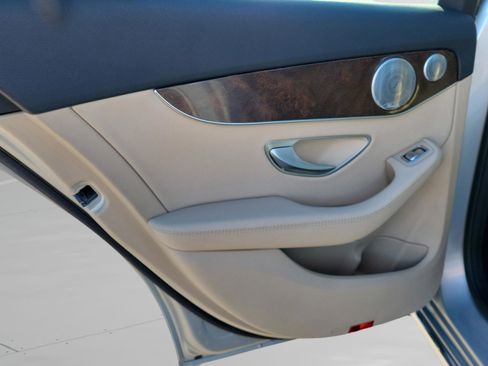 Used 2017 Mercedes-Benz C 300 Sedan image 10