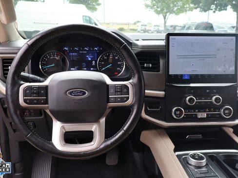 Used 2024 Ford Expedition Max XLT AWD/4WD image 18