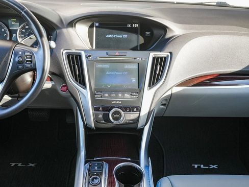 Used 2016 Acura TLX V6 image 12