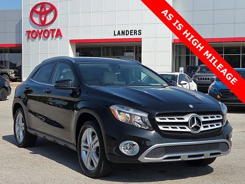 Used 2018 Mercedes-Benz GLA 250 4MATIC image 1