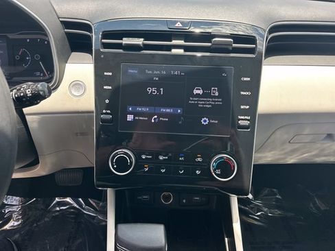 Used 2023 Hyundai Tucson SEL AWD/4WD image 20