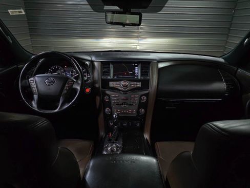 Used 2020 Nissan Armada Platinum w/ Platinum Reserve Package image 11