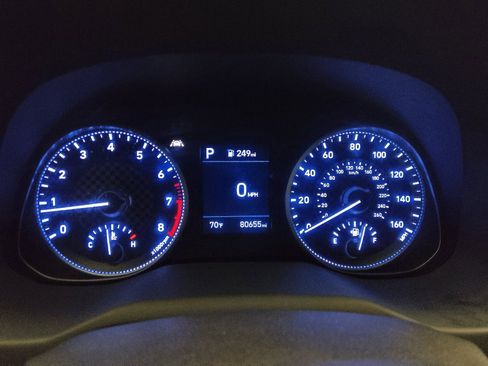 Used 2020 Hyundai Elantra Limited FWD image 23