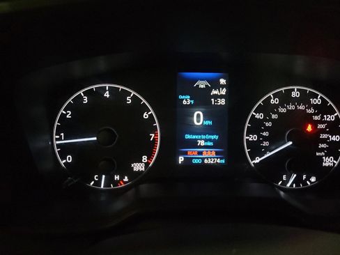 Used 2024 Toyota Corolla LE image 23