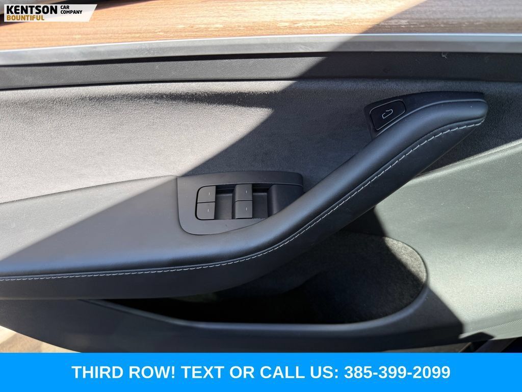 Used 2023 Tesla Model Y Long Range AWD/4WD image 16