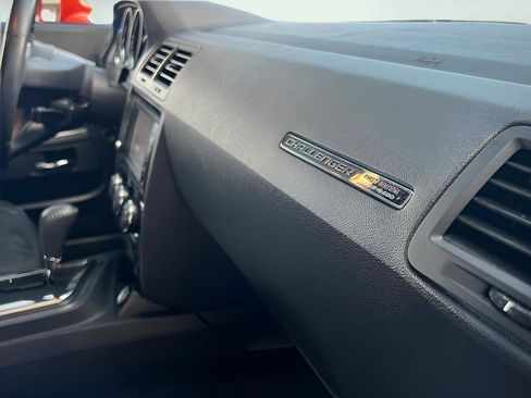 Used 2008 Dodge Challenger SRT8 image 29