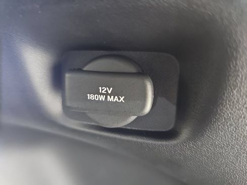 Used 2024 Honda HR-V LX image 19
