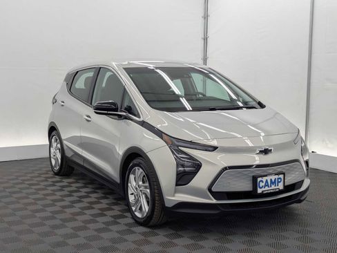 Used 2022 Chevrolet Bolt LT image 7