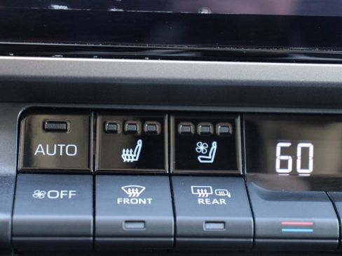 Certified 2025 Toyota Camry XLE w/ Premium Package FWD image 30
