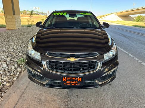 Used 2016 Chevrolet Cruze LT w/ RS Package FWD image 8