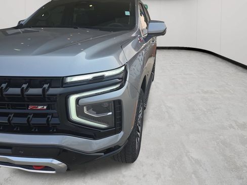 Used 2025 Chevrolet Tahoe Z71 AWD/4WD image 40