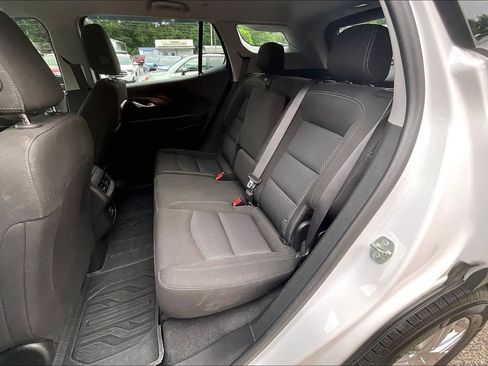 Used 2024 GMC Terrain SLE w/ Driver Convenience Package AWD/4WD image 25