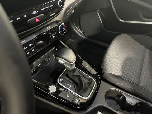 Used 2024 Kia Soul EX image 19