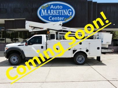 Used 2012 Ford F550 2WD Regular Cab Super Duty w/ Payload Upgrade Pkg