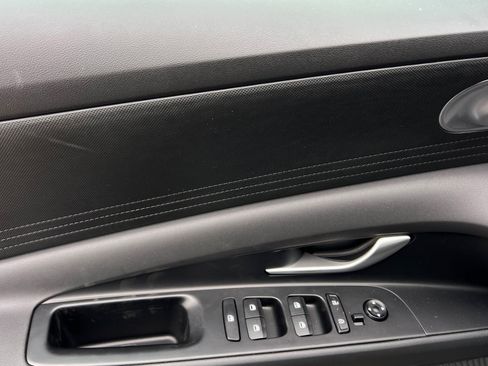 New 2025 Hyundai Elantra Blue image 11