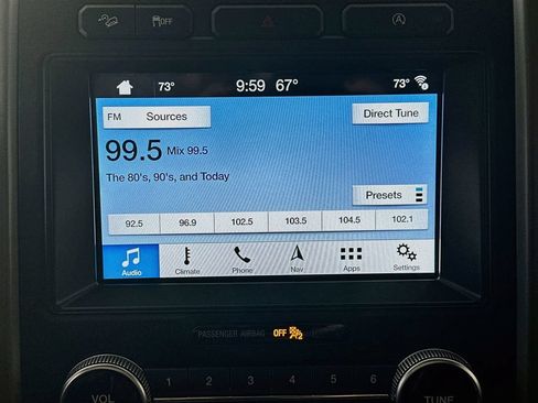 Used 2018 Ford Expedition XLT w/ Equipment Group 202A AWD/4WD image 17