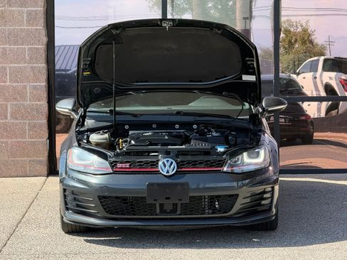 Used 2017 Volkswagen GTI Autobahn FWD image 21