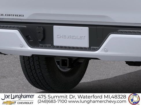 New 2026 Chevrolet Colorado LT w/ LT Convenience Package AWD/4WD image 14