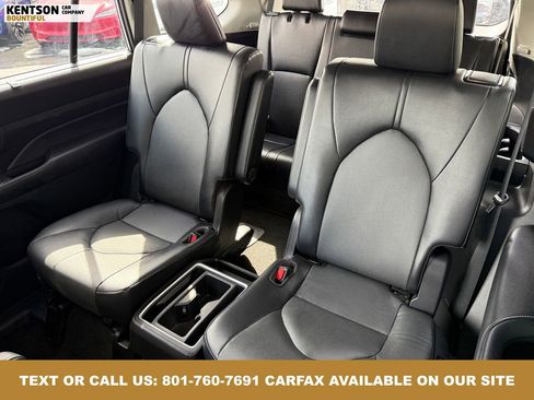 Used 2025 Toyota Grand Highlander AWD image 34