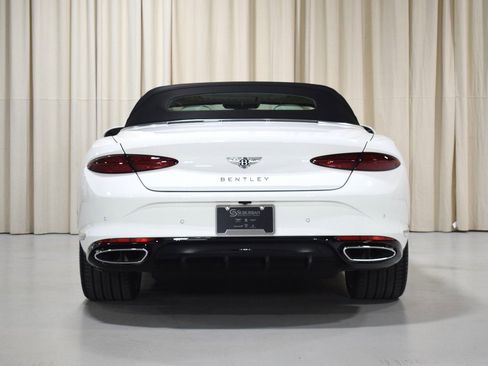 Certified 2026 Bentley Continental GTC AWD/4WD image 14