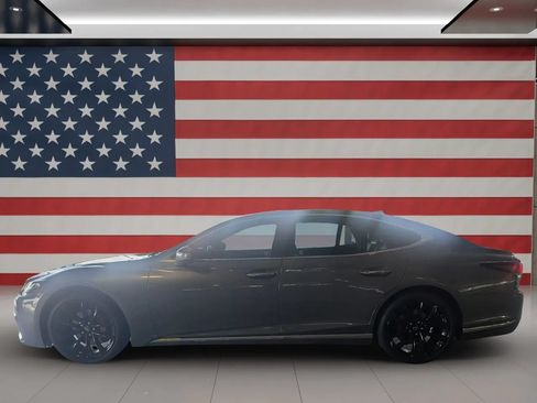 Used 2018 Lexus LS 500 w/ Interior Upgrade Package RWD image 2