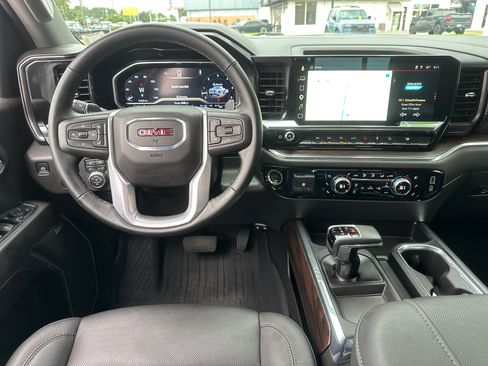 Used 2025 GMC Sierra 1500 SLT w/ SLT Premium Package AWD/4WD image 15