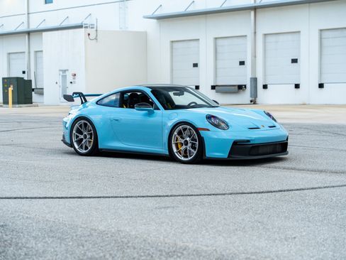 Used 2022 Porsche 911 GT3 RWD image 2