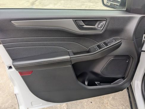 Used 2023 Ford Escape Active w/ Tech Pack #1 image 11