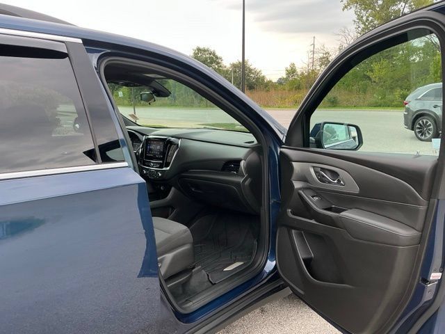 Used 2023 Chevrolet Traverse LT w/ LPO, Floor Liner Package AWD/4WD image 17
