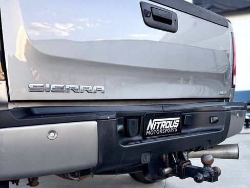 Used 2013 GMC Sierra 3500 Denali AWD/4WD image 15